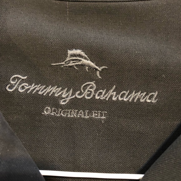 Tommy Bahama Black short sleeve dress shirt - Picture 2 of 4